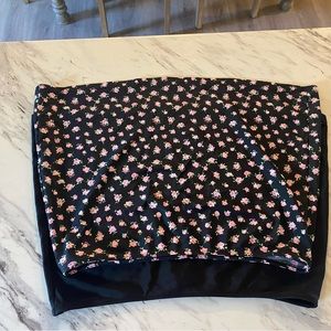 2 NWOT Victoria’s secret swim skirts
